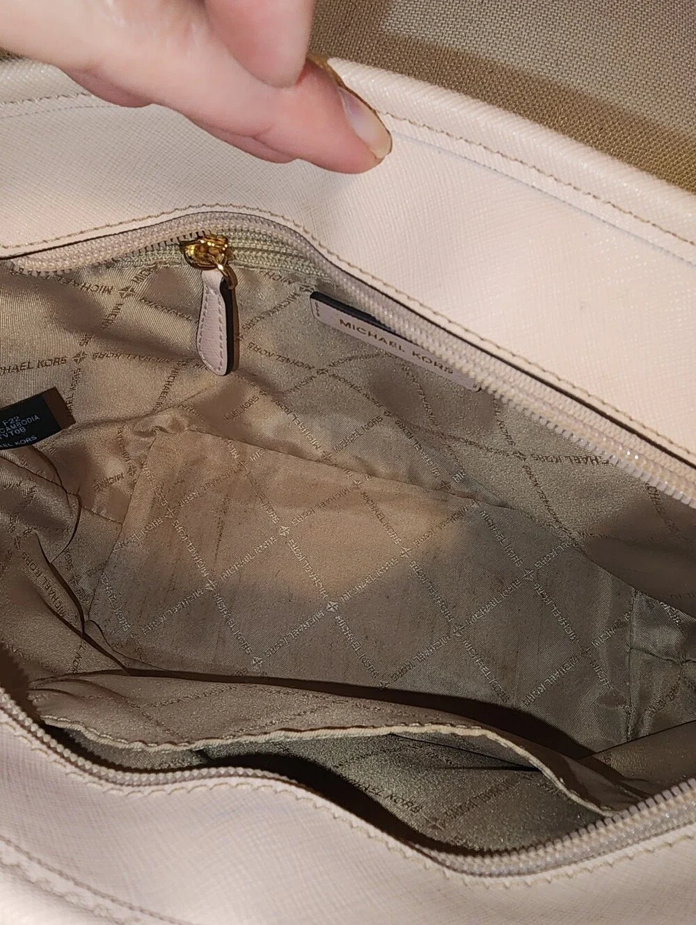 Michael Kors Jet Set Signature Monogram Light Pink and Beige Crossbody Purse